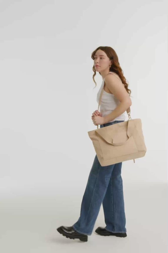 The B??ISics Tote in Beige - Image 6