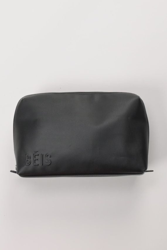 The Medium Cosmetic Pouch in Black - Image 2