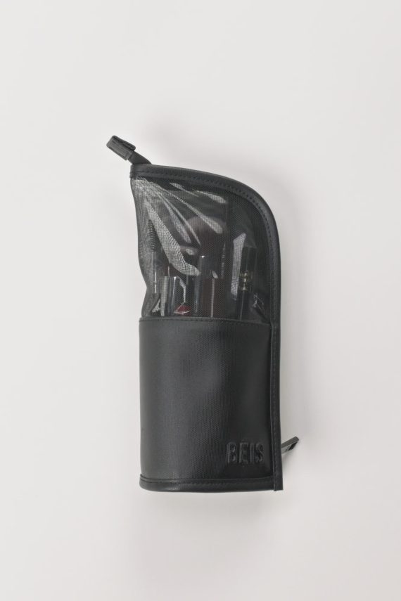 The Makeup Brush Pouch in Black - Image 6