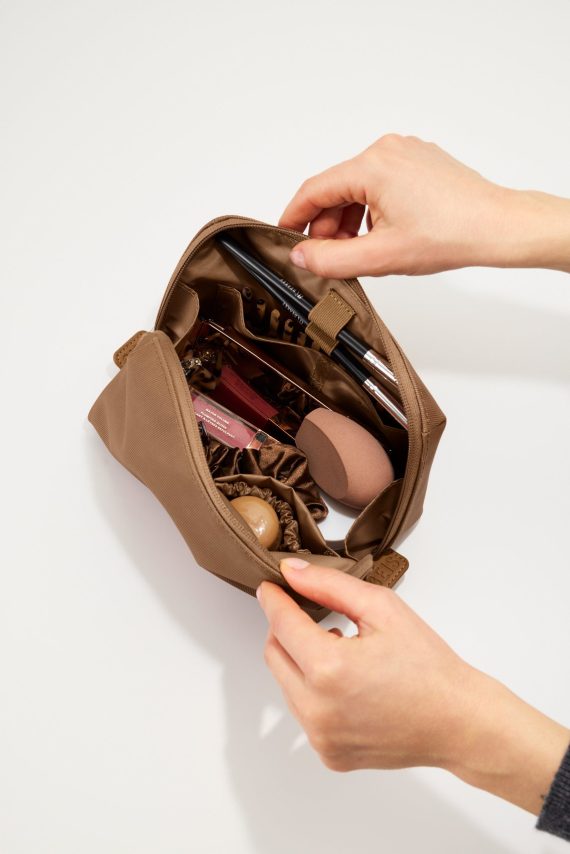 The Small Cosmetic Pouch in Camel - Image 4