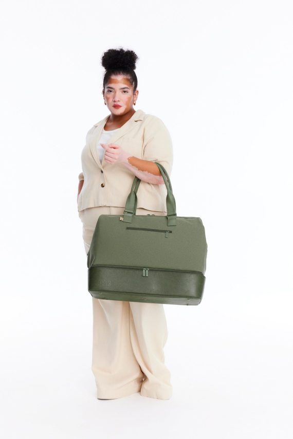 The Weekender in Olive - Image 5