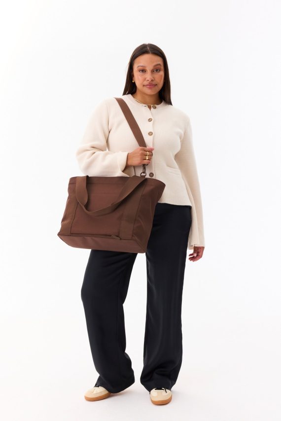 The B??ISics Tote in Maple - Image 4