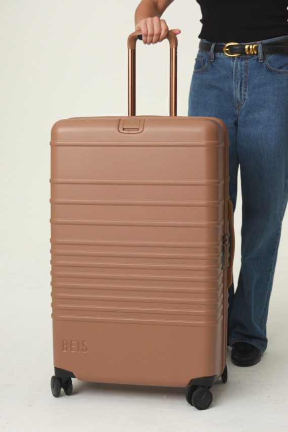 The Large Check-In Roller in Camel - Image 6