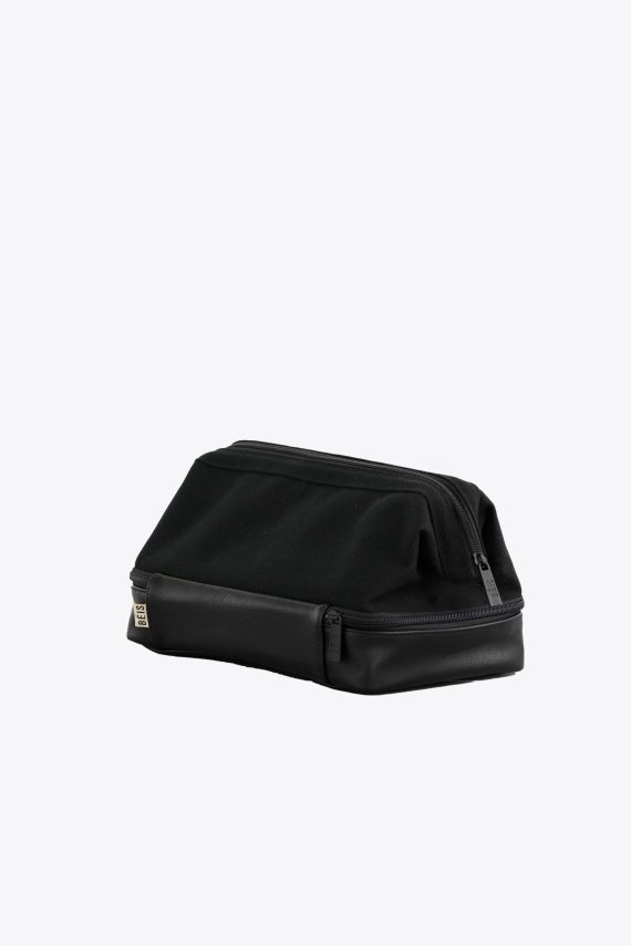 The Dopp Kit in Black - Image 6
