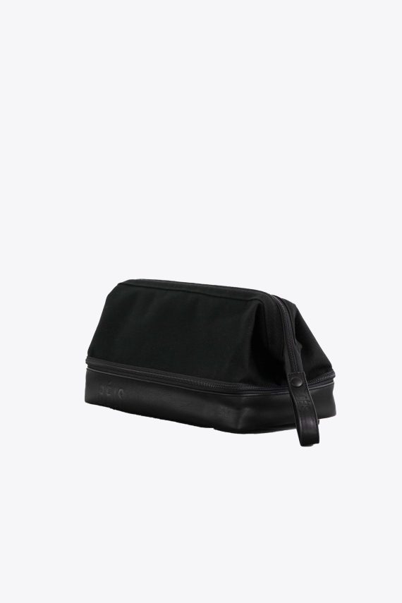 The Dopp Kit in Black - Image 5