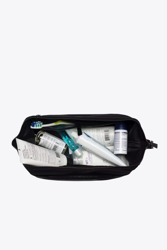 The Dopp Kit in Black - Image 4